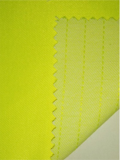 HN-PNST  025 防靜電阻燃螢光滌蓋棉     300G/M2 側面照